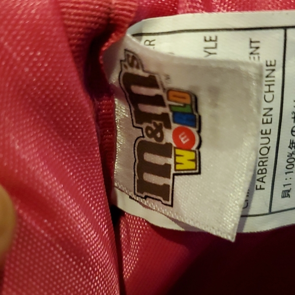 2016 M&M's World Travel Beach Bag - Picture 12 of 13